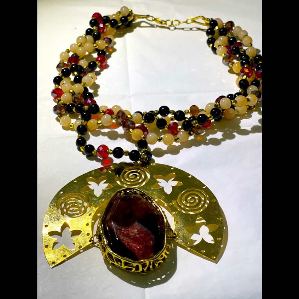Luxury necklace